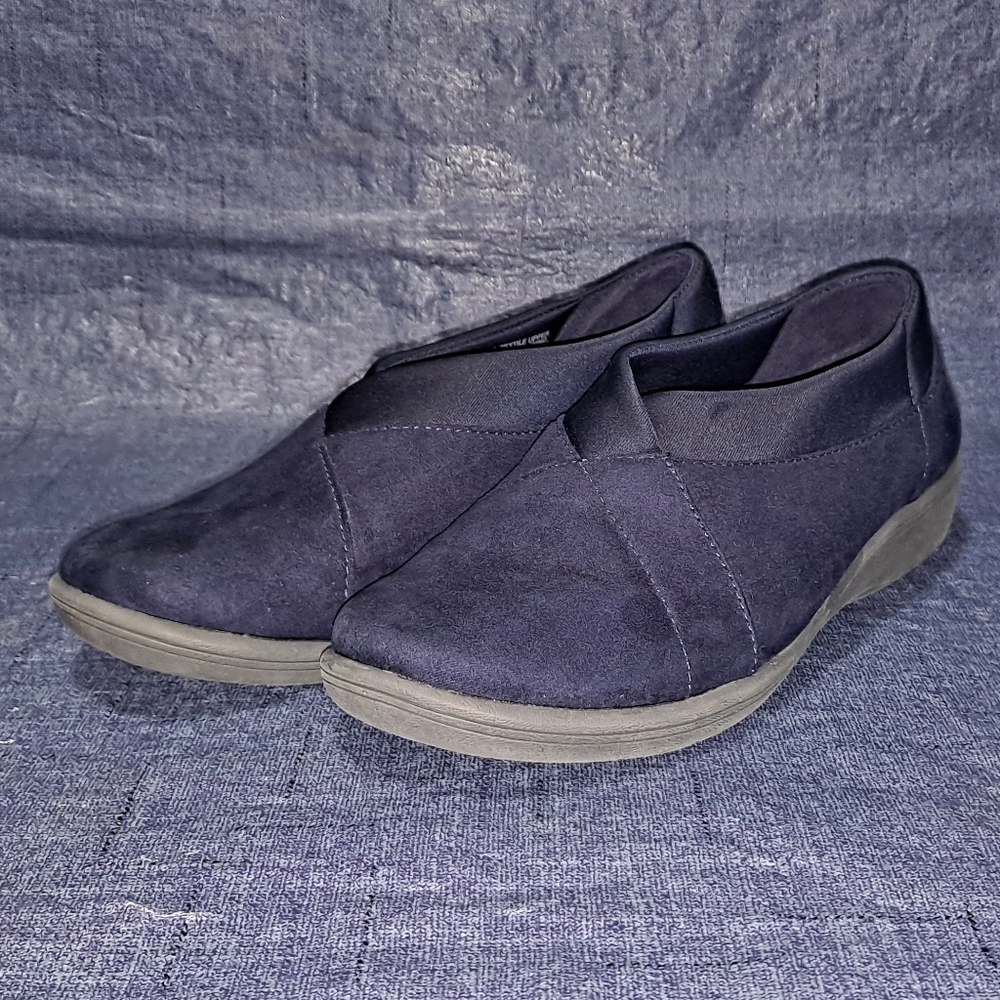 Copper Fit Balance Blue Slip-on Shoes Women's Size 6 Faux Suede Comfy Casual